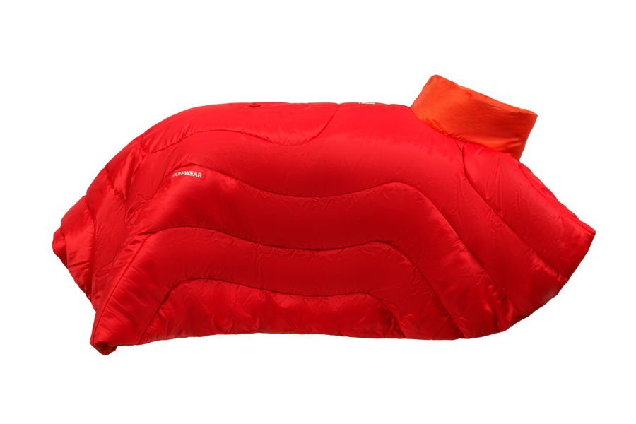 CompressedPNG-0525_Palisades-Poncho_Red-Currant_Profile_STUDIO.png